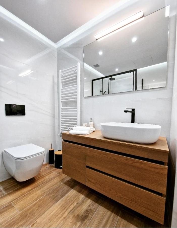 Modern Garden View Apt In Voula, Athens - Luxe Екстер'єр фото