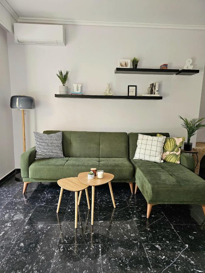 Modern Garden View Apt In Voula, Athens - Luxe Екстер'єр фото