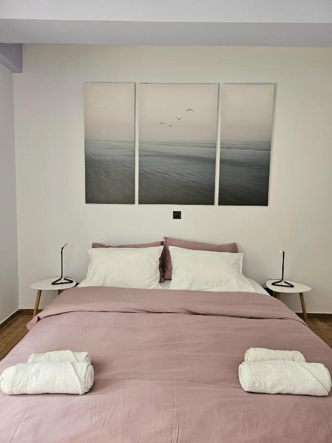 Modern Garden View Apt In Voula, Athens - Luxe Екстер'єр фото