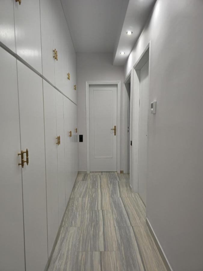 Modern Garden View Apt In Voula, Athens - Luxe Екстер'єр фото
