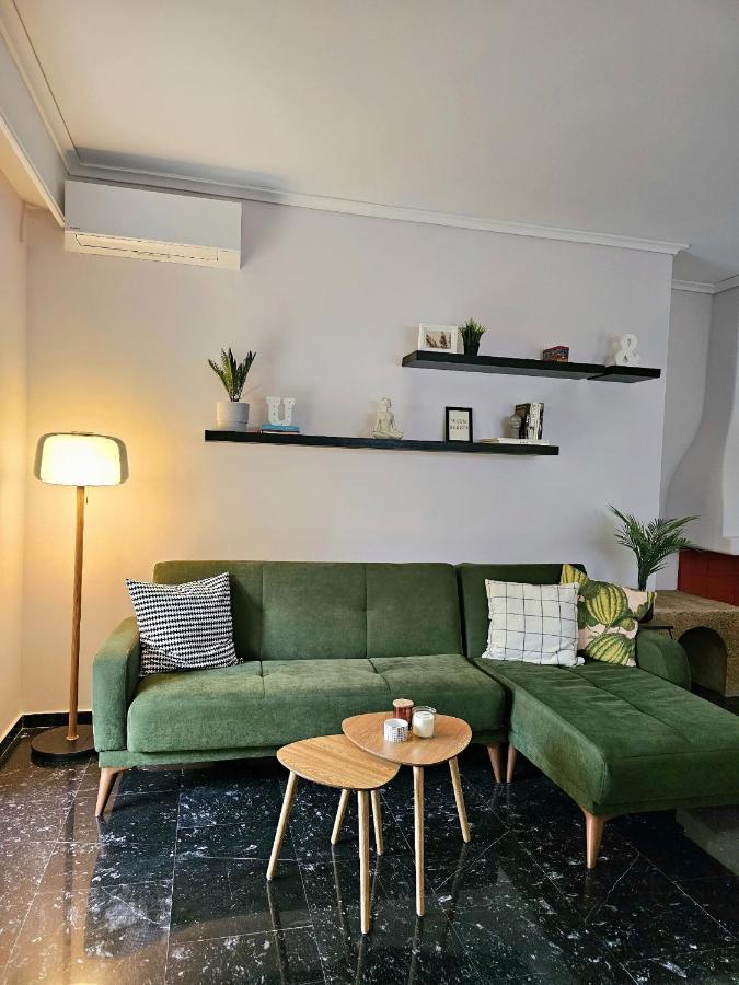 Modern Garden View Apt In Voula, Athens - Luxe Екстер'єр фото