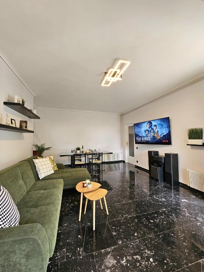 Modern Garden View Apt In Voula, Athens - Luxe Екстер'єр фото